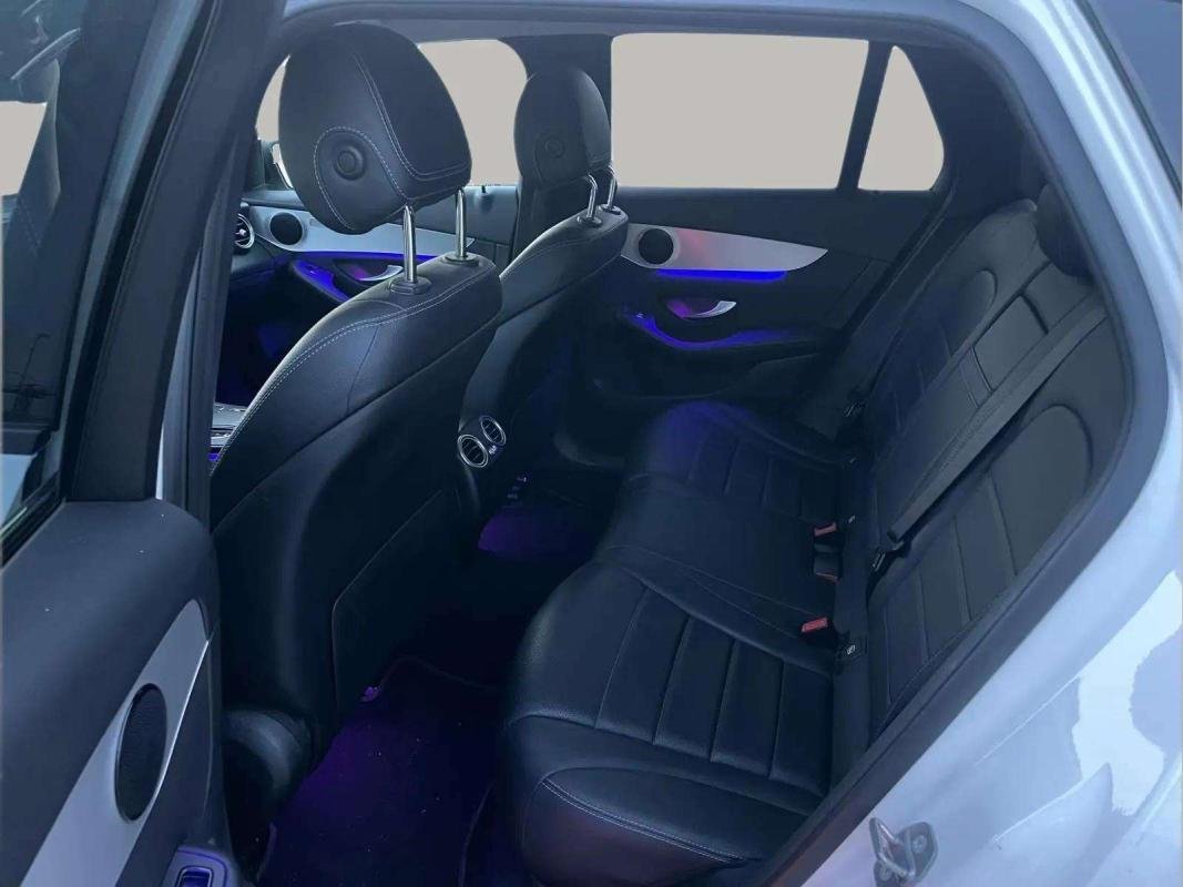Mercedes GLC - Photo 11