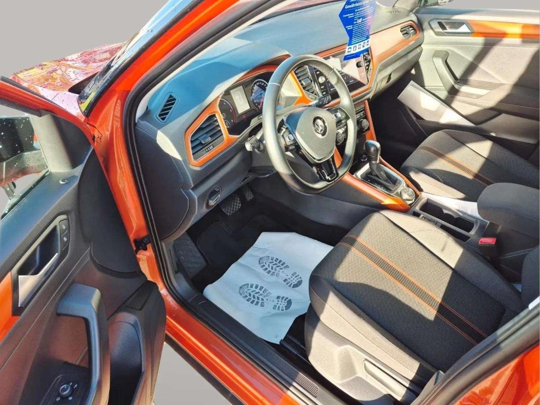 Volkswagen T-Roc - Photo 16