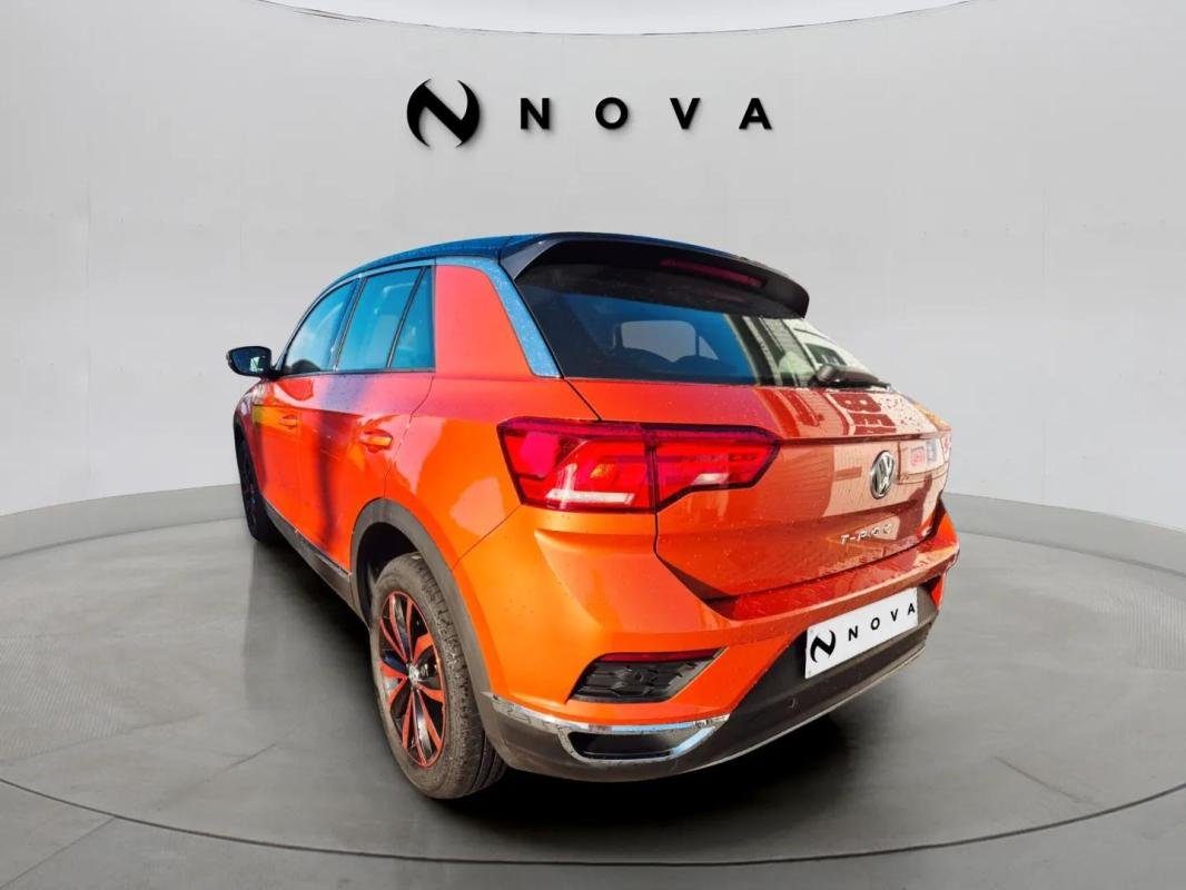 Volkswagen T-Roc - Photo 4
