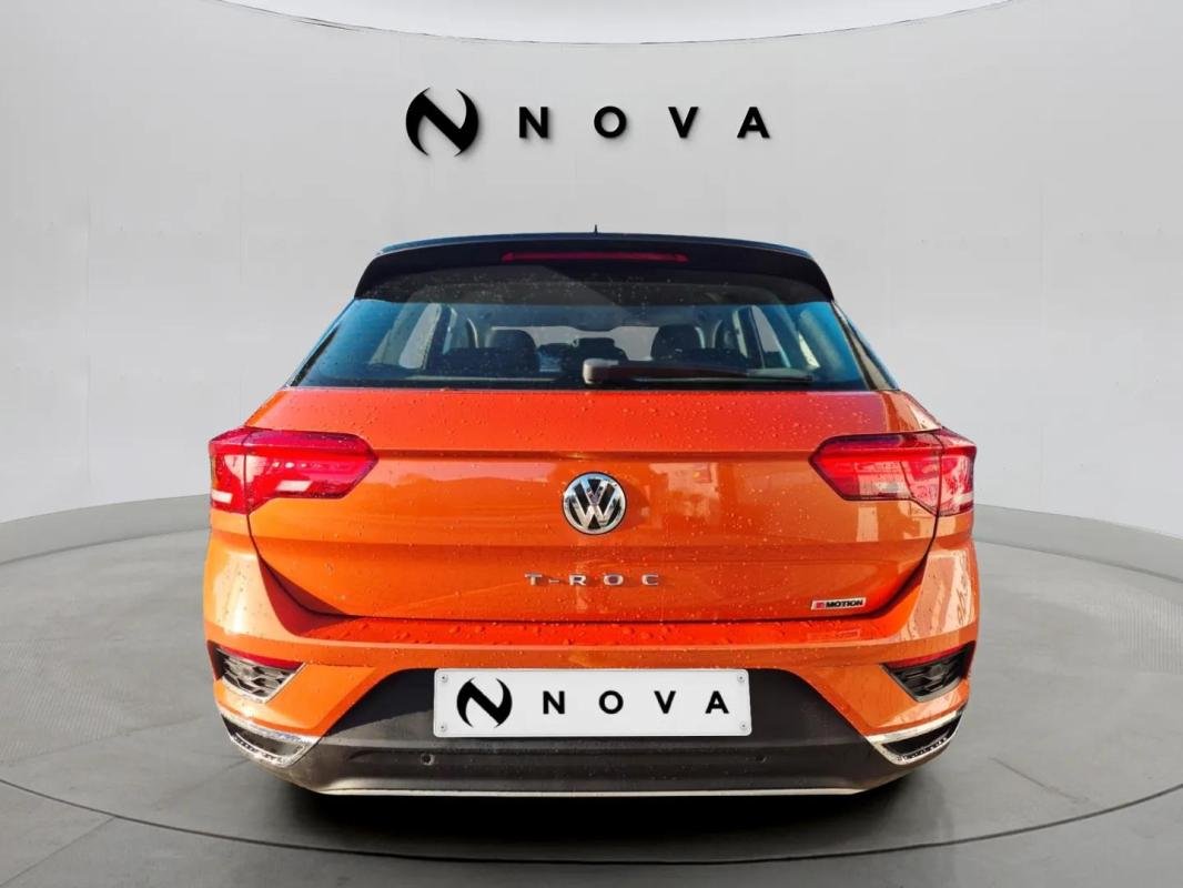 Volkswagen T-Roc - Photo 6