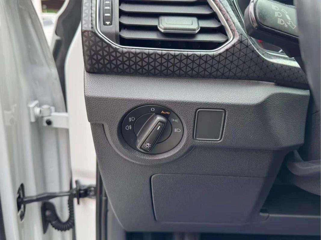 Volkswagen T-Cross - Photo 19