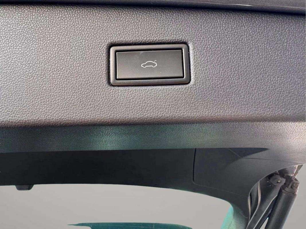 Volkswagen Tiguan - Photo 13