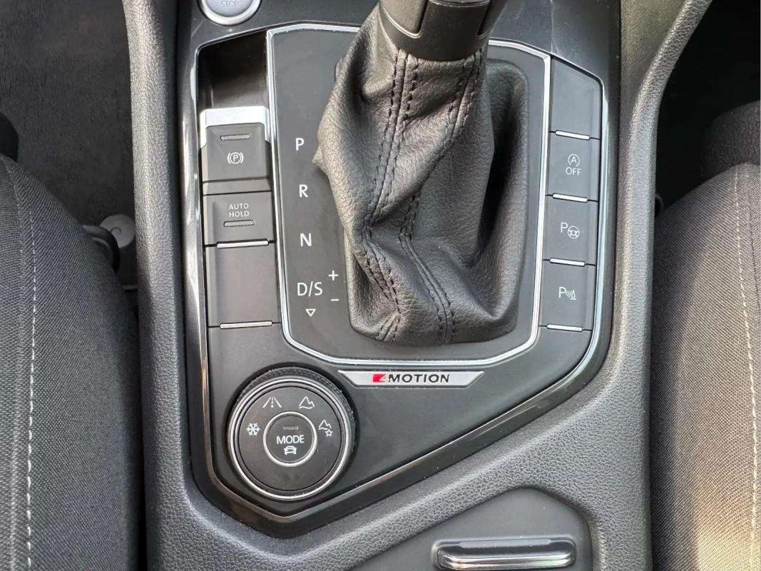 Volkswagen Tiguan - Photo 18