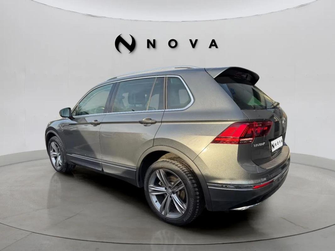 Volkswagen Tiguan - Photo 6