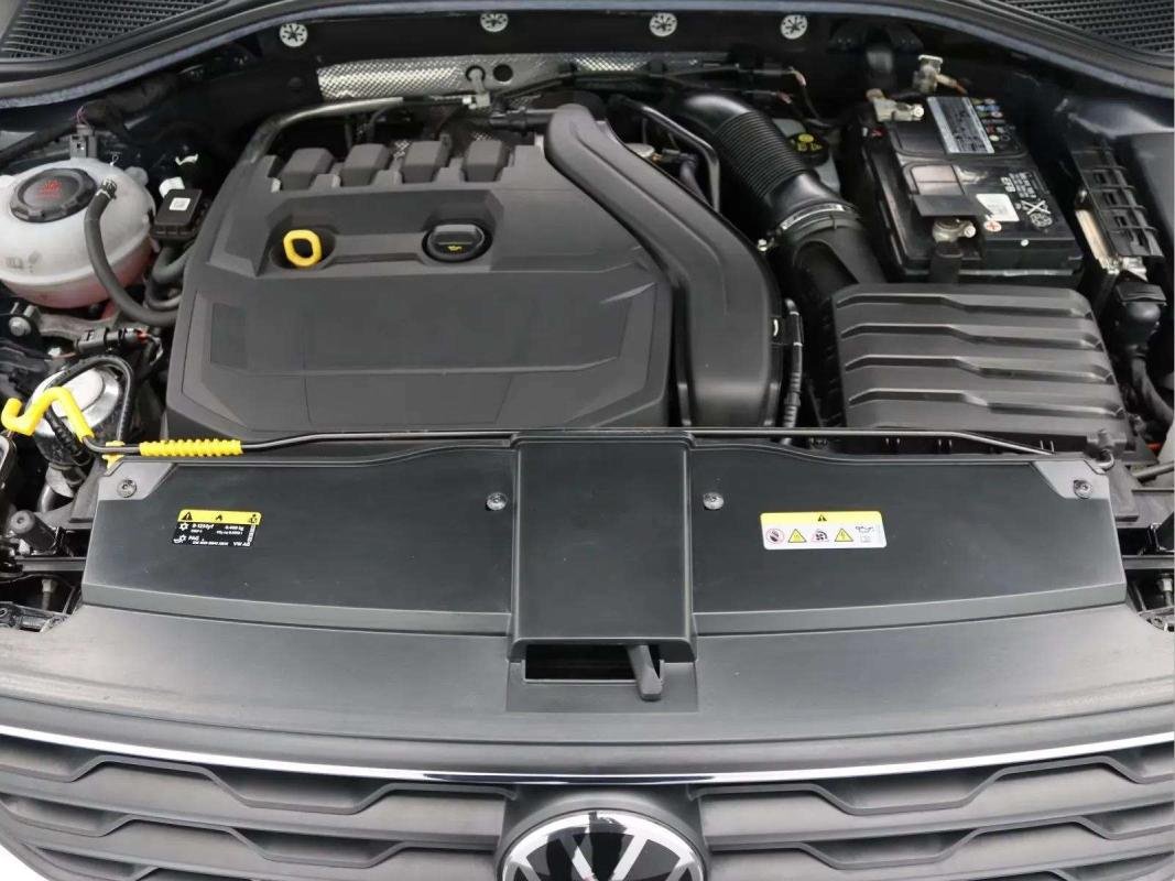 Volkswagen T-Roc - Photo 13
