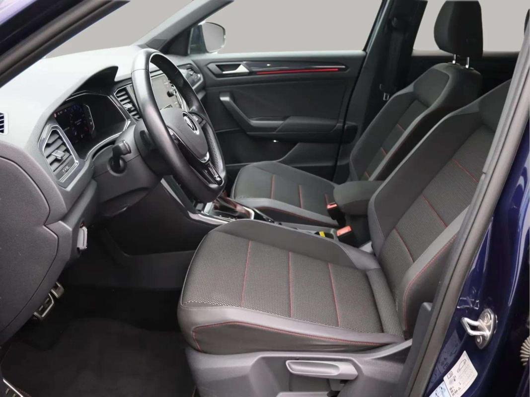 Volkswagen T-Roc - Photo 15