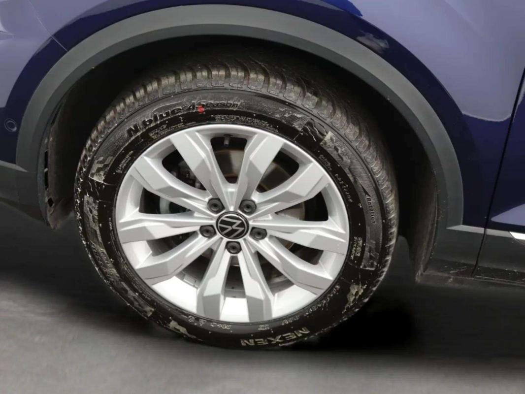 Volkswagen T-Roc - Photo 8