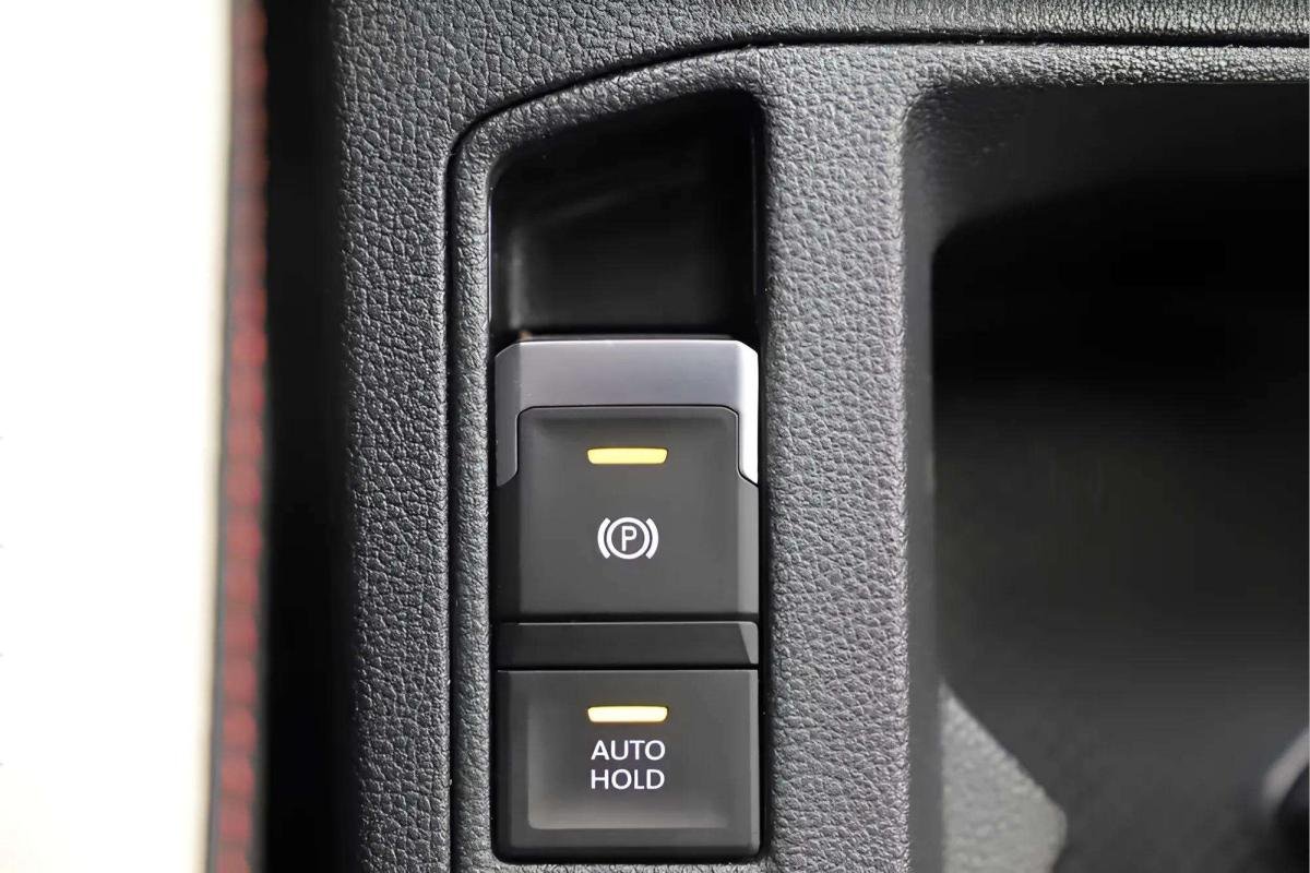 Volkswagen T-Roc - Photo 21