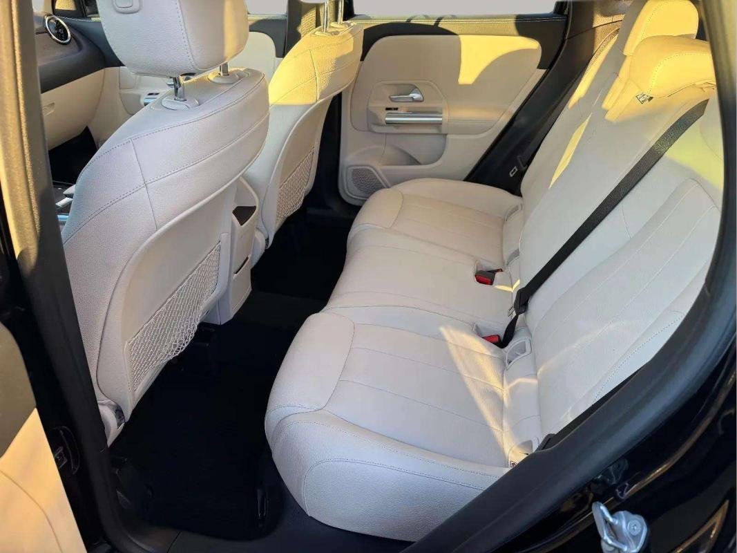 Mercedes Gla - Photo 26