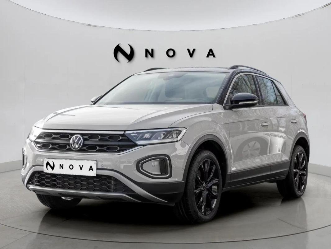 Volkswagen T-Roc - Photo 1