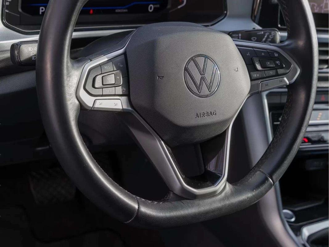 Volkswagen T-Roc - Photo 9