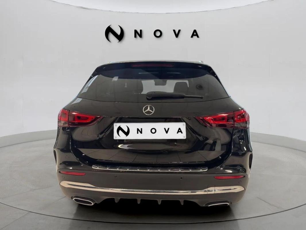 Mercedes Gla - Photo 8