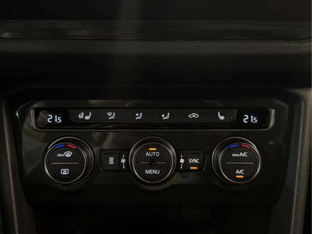 Volkswagen Tiguan - Photo 11