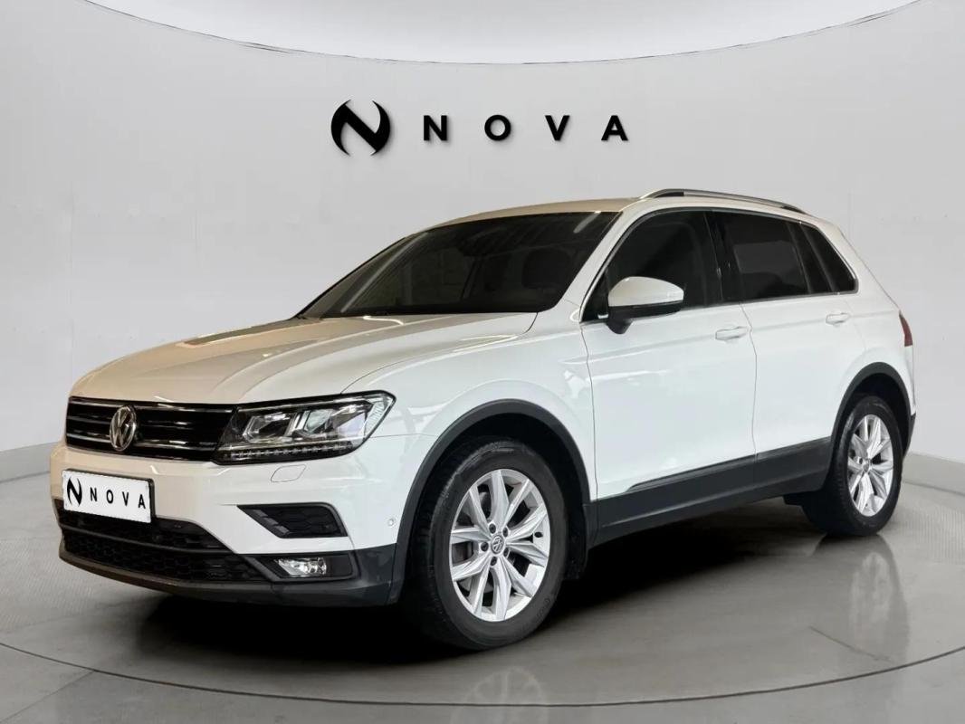 Volkswagen Tiguan - Photo 2
