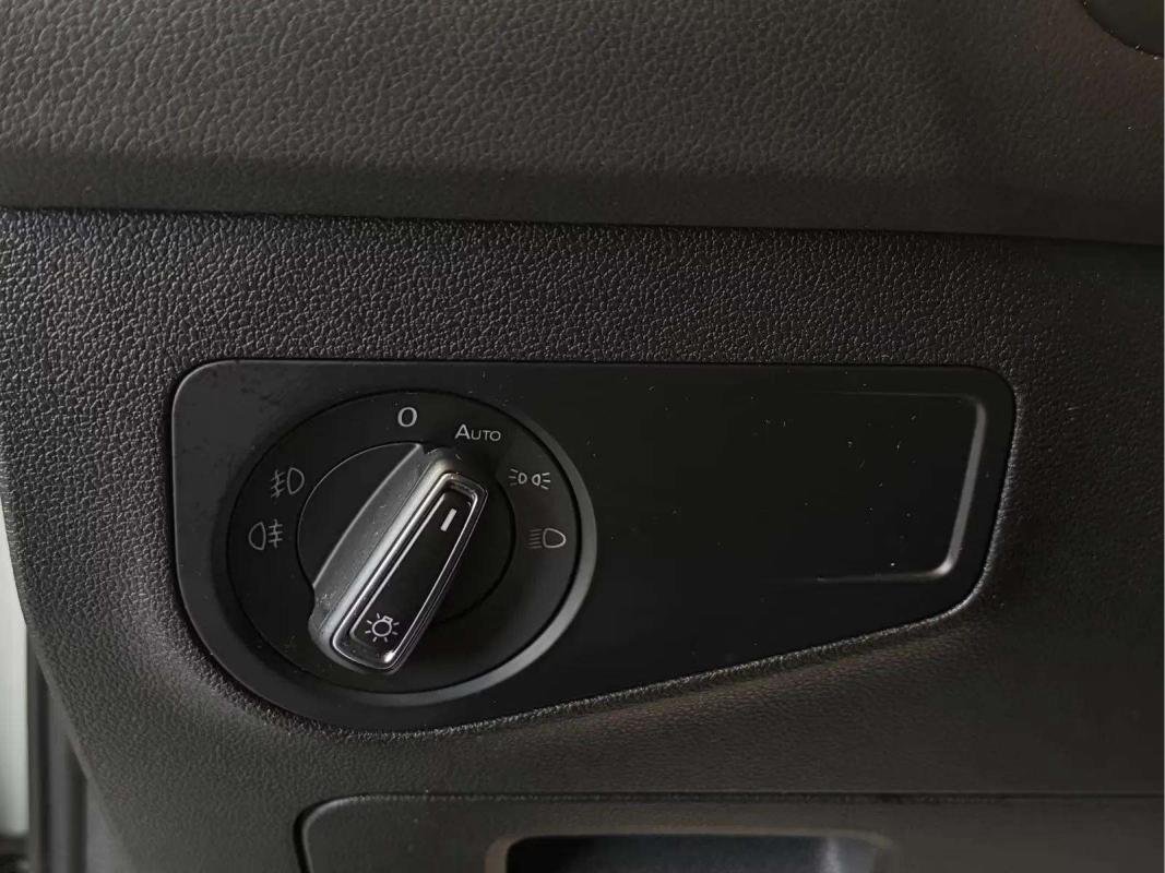 Volkswagen Tiguan - Photo 9