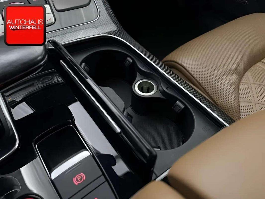 Audi S8 - Photo 33