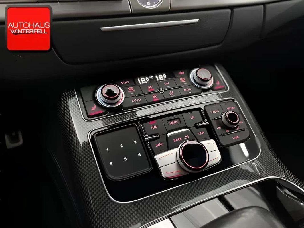 Audi S8 - Photo 8