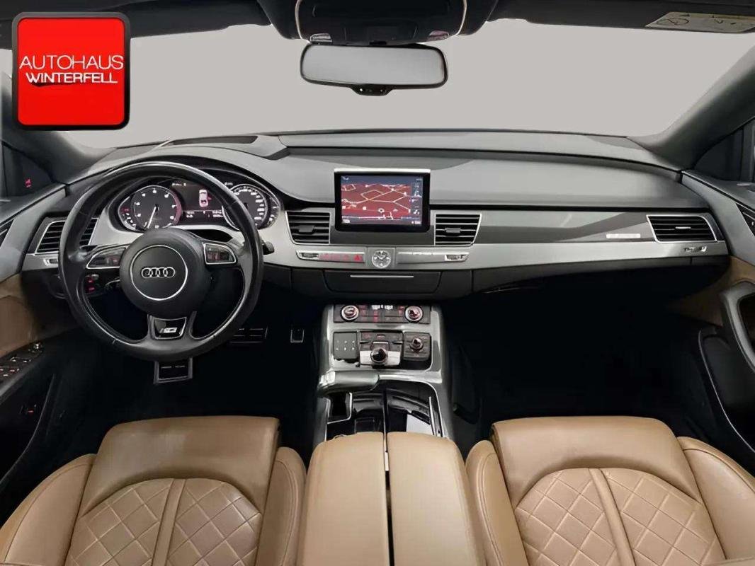 Audi S8 - Photo 10