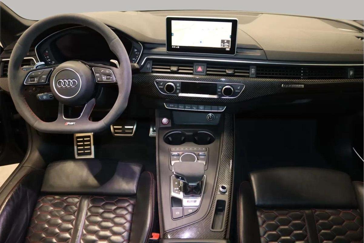 Audi RS5 - Photo 20