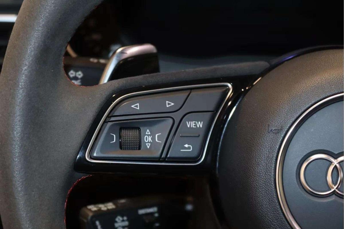 Audi RS5 - Photo 8