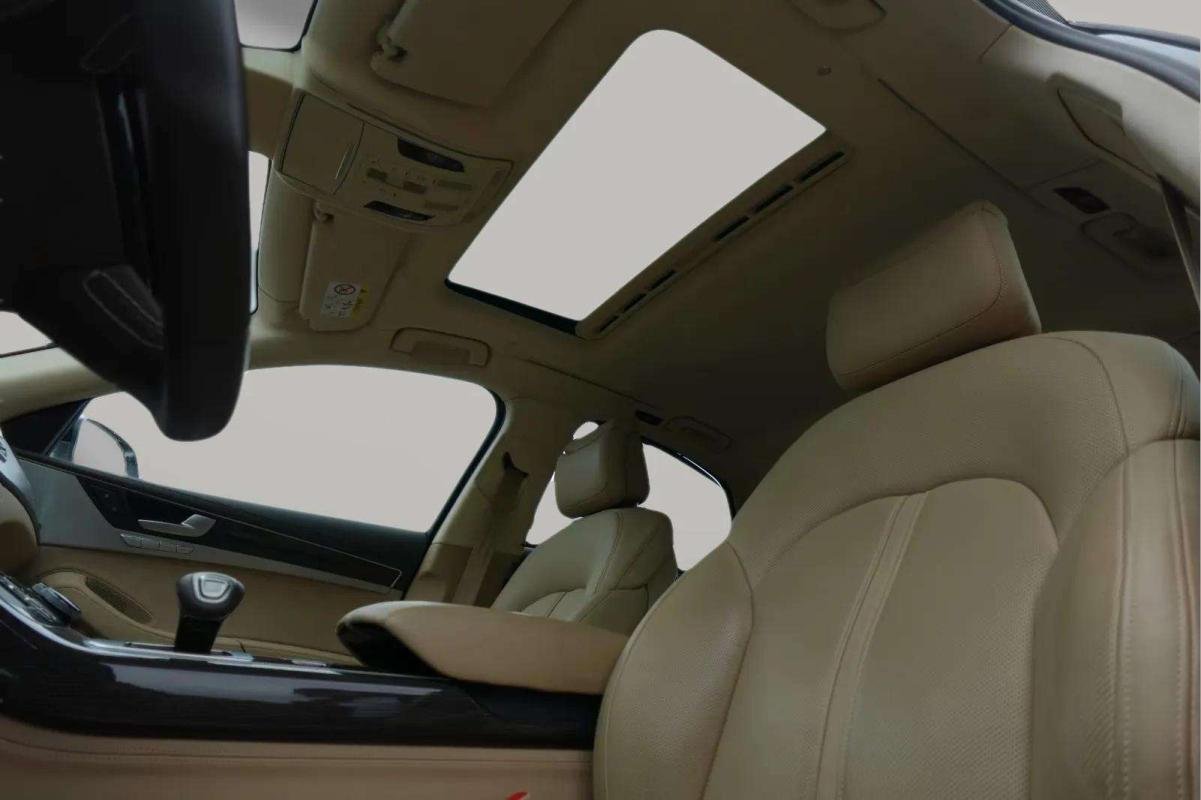 Audi S8 - Photo 14