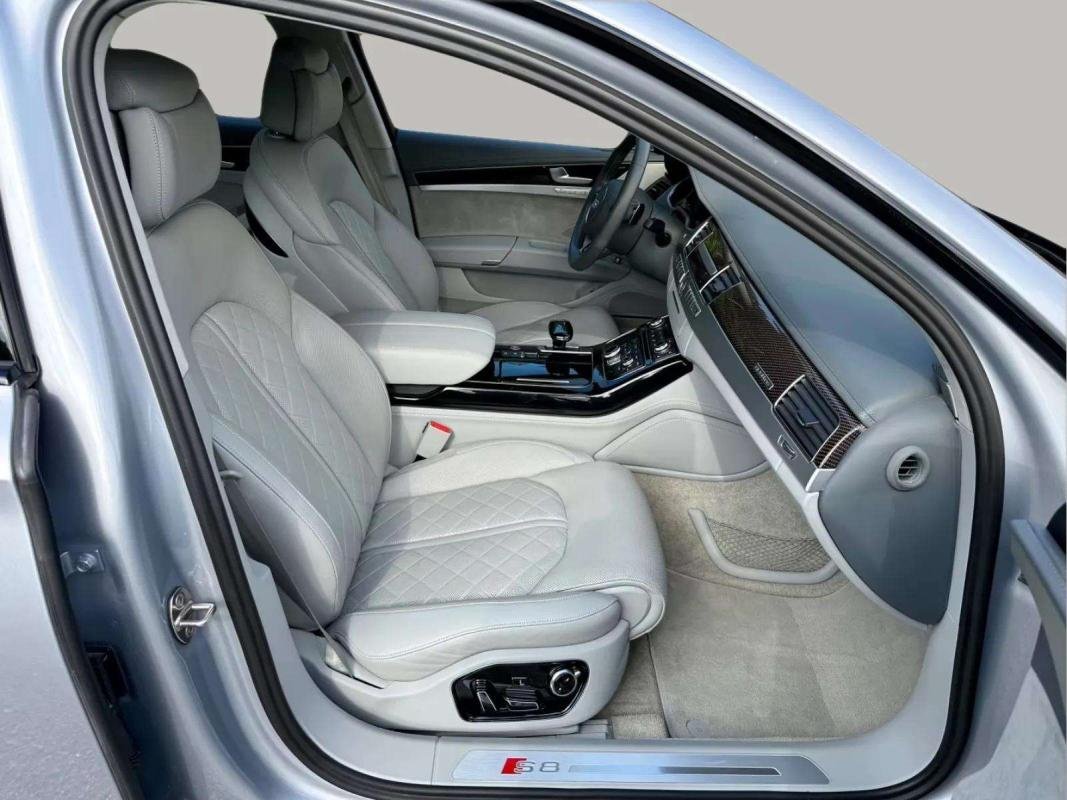 Audi A4 - Photo 11