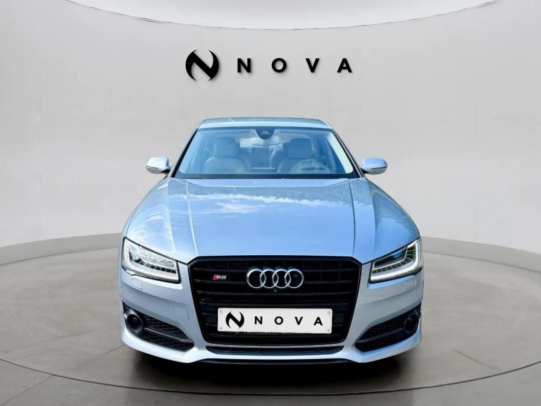 Audi A4 - Photo 4