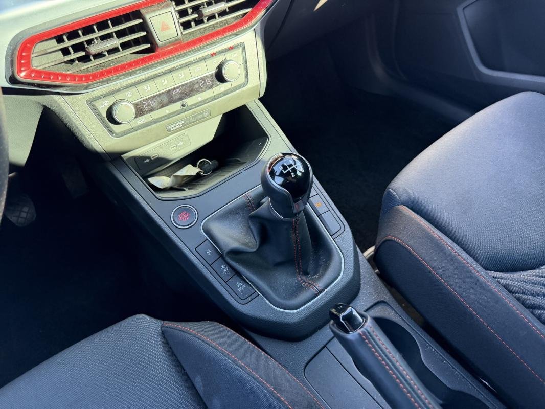 Seat Ibiza - Photo 11