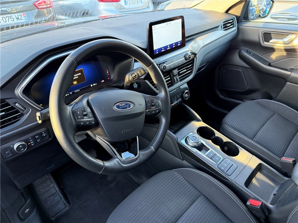 Ford Kuga - Photo 10