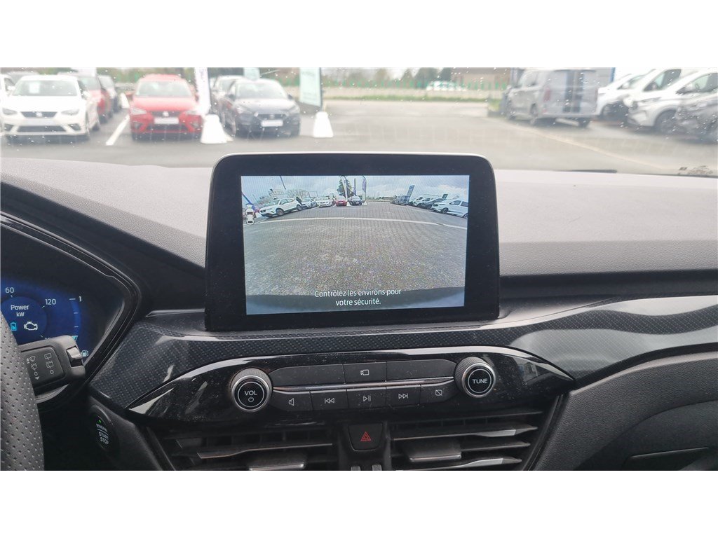 Ford Kuga - Photo 13