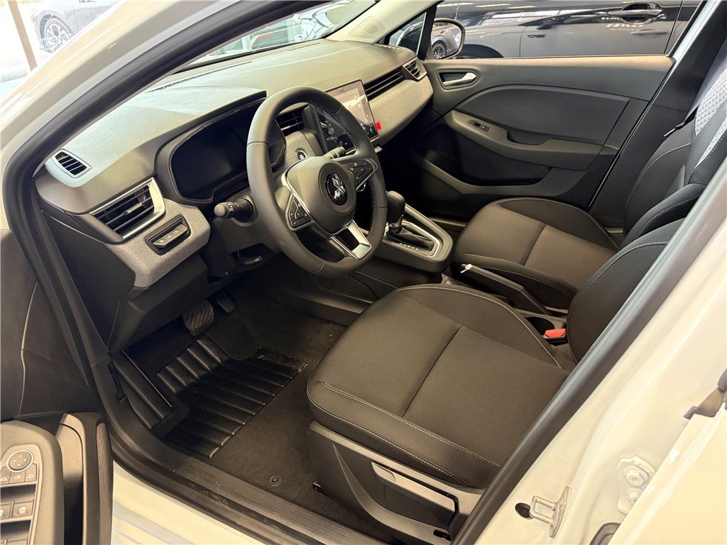 Mitsubishi Colt - Photo 11