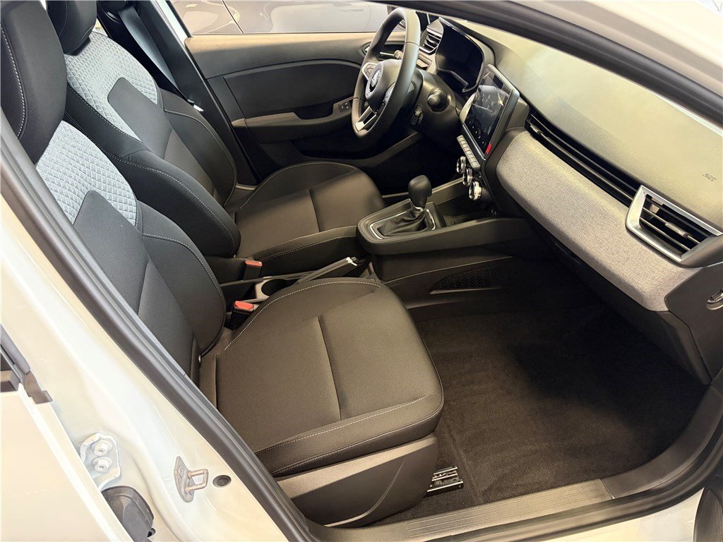 Mitsubishi Colt - Photo 13