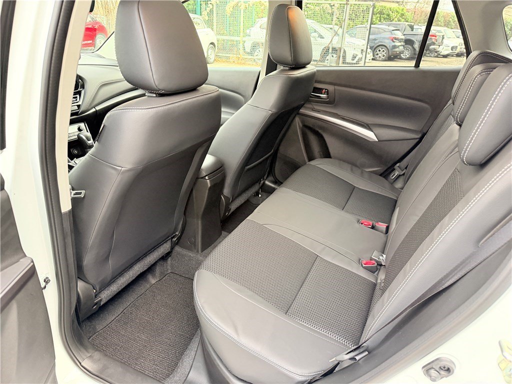 Suzuki s-cross - Photo 12