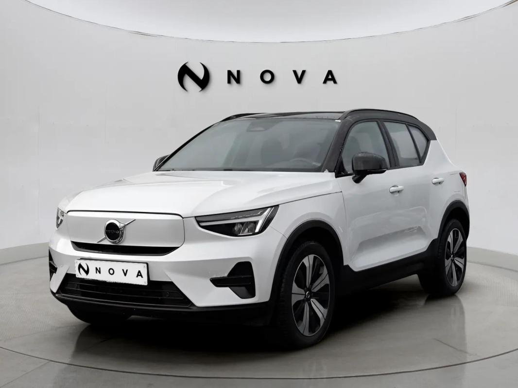 Volvo XC40 - Photo 1