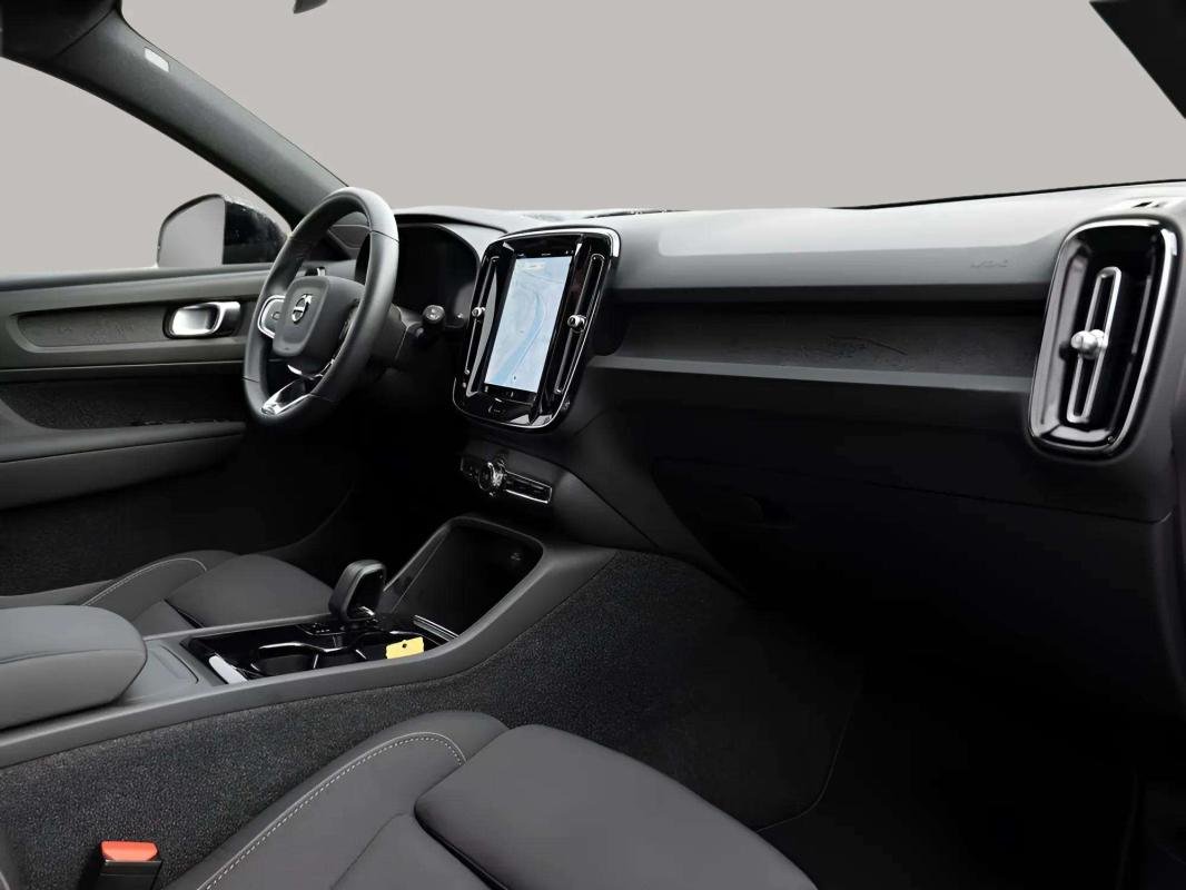 Volvo XC40 - Photo 19