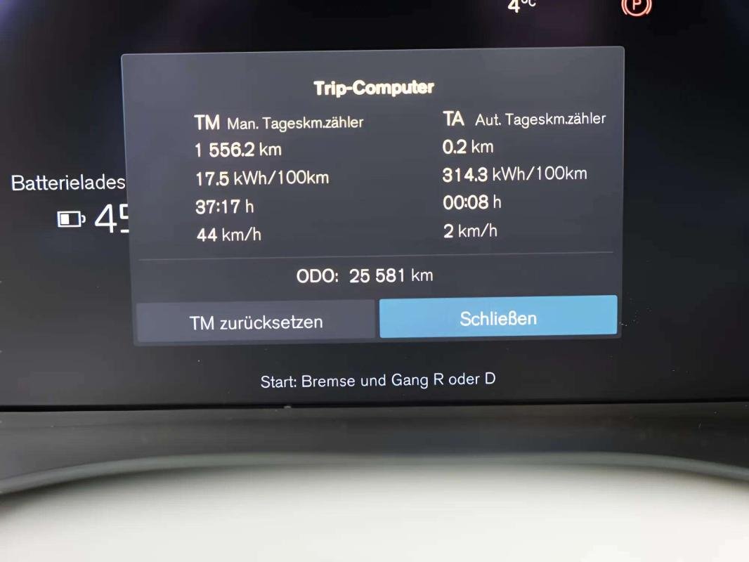 Volvo XC40 - Photo 20