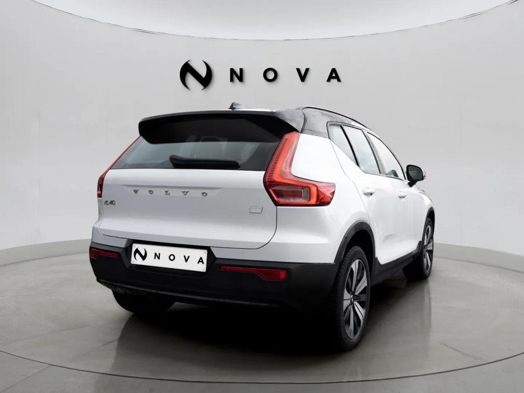 Volvo XC40 - Photo 3