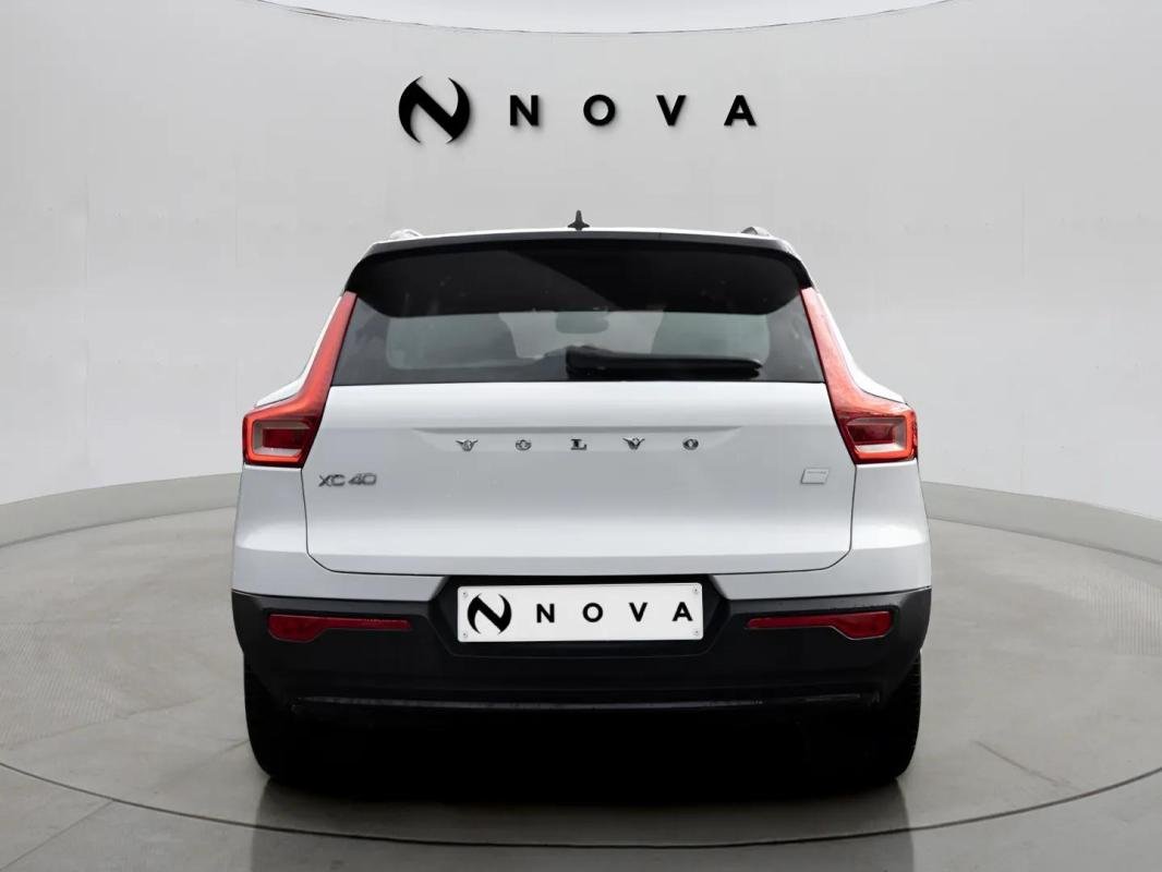 Volvo XC40 - Photo 4