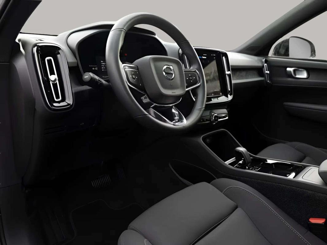 Volvo XC40 - Photo 7