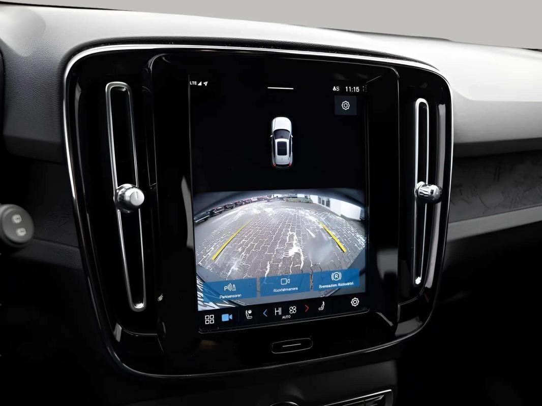 Volvo XC40 - Photo 10
