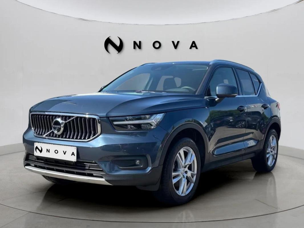 Volvo XC40 - Photo 1