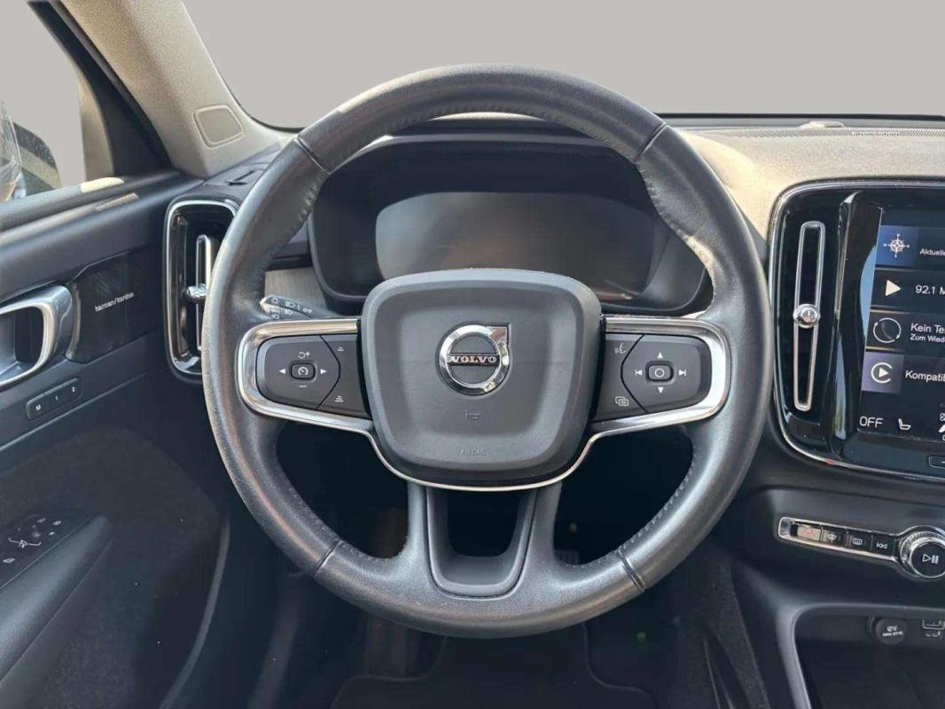 Volvo XC40 - Photo 22