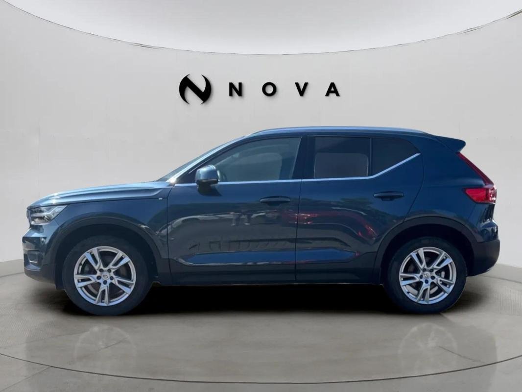 Volvo XC40 - Photo 3