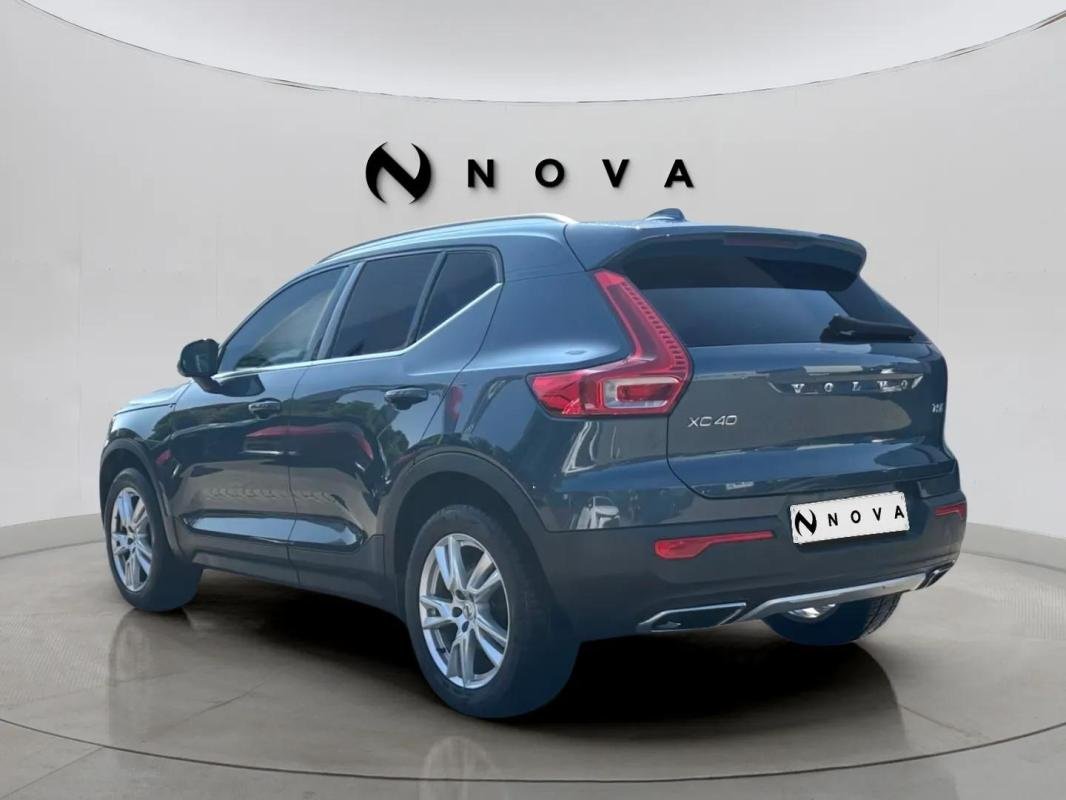 Volvo XC40 - Photo 4