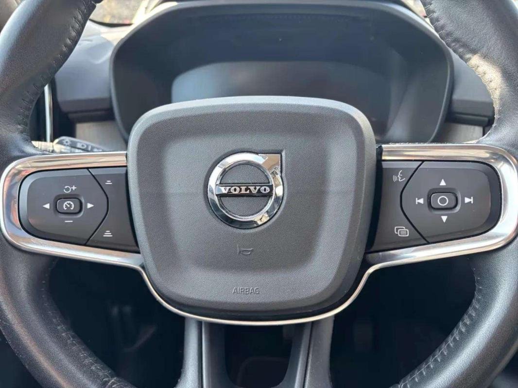 Volvo XC40 - Photo 10
