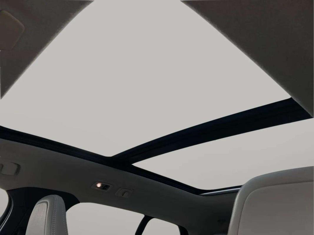 Volvo XC40 - Photo 14
