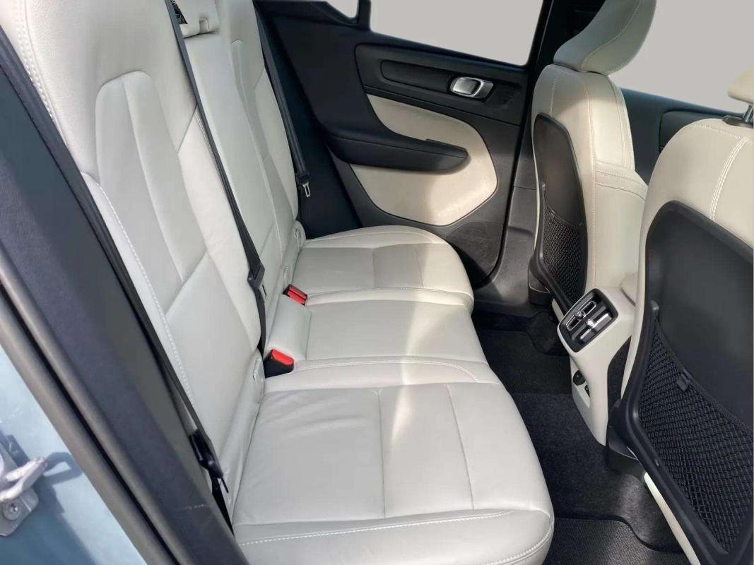 Volvo XC40 - Photo 17