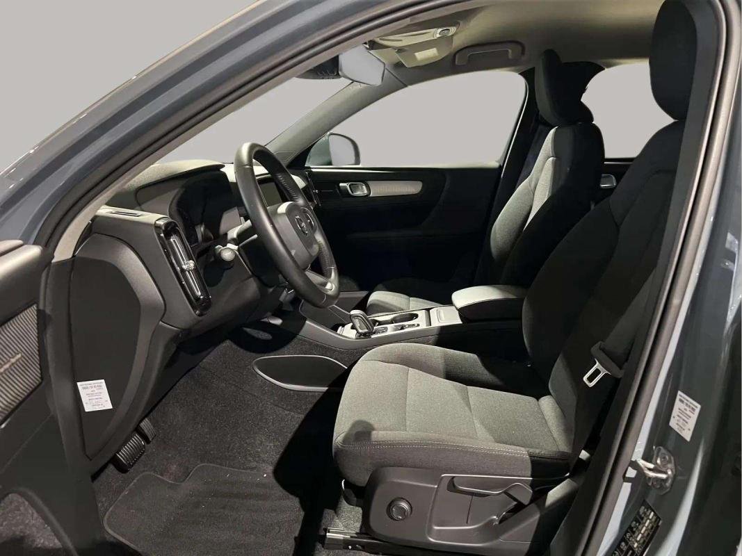 Volvo XC40 - Photo 24