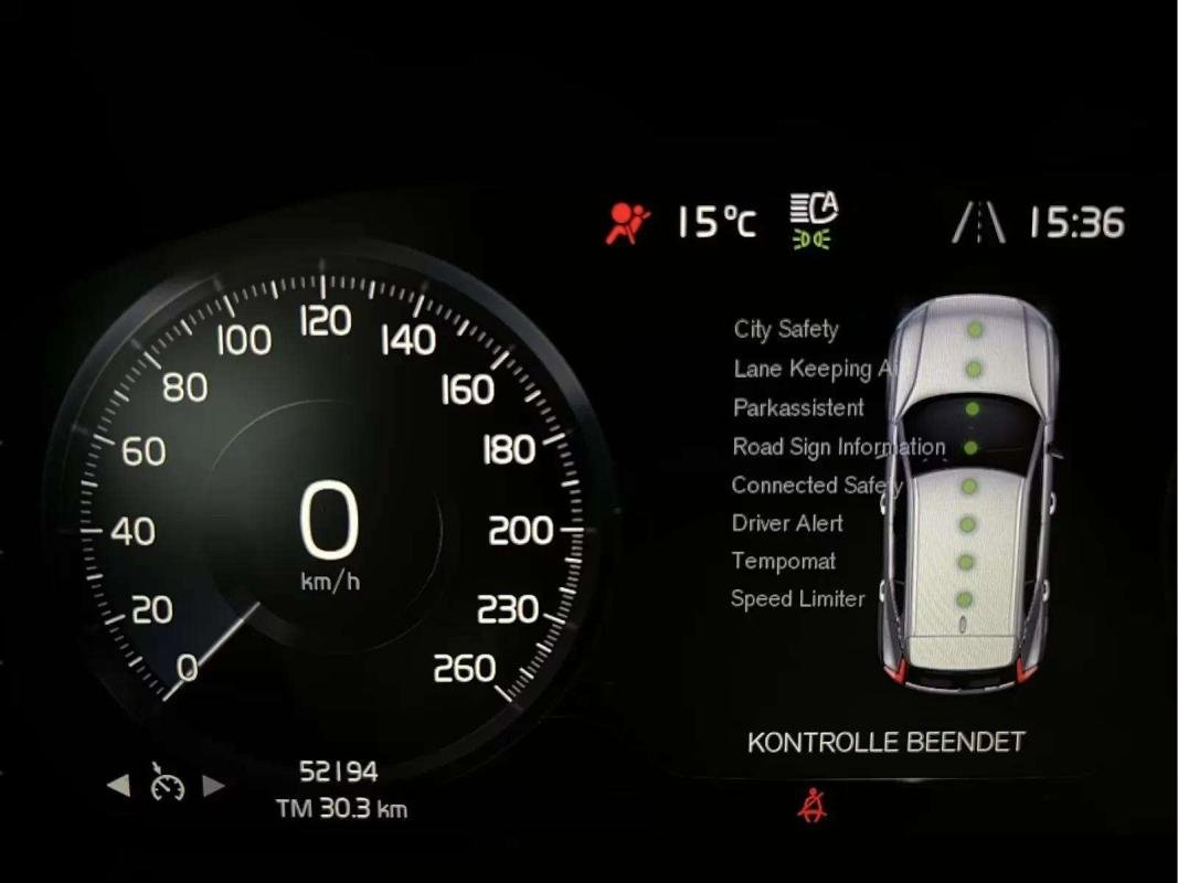 Volvo XC40 - Photo 29