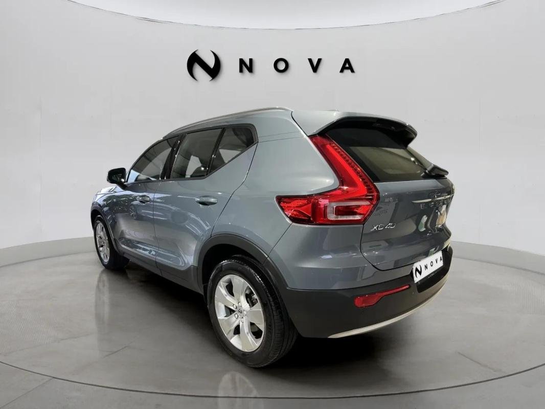 Volvo XC40 - Photo 4
